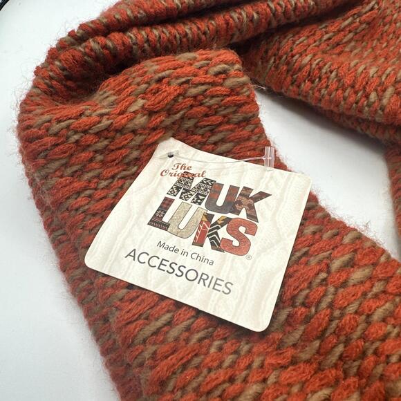 Muk Luks Square Cold Weather Scarf NWT Fringe Thanksgiving Attire - Picture 2 of 7